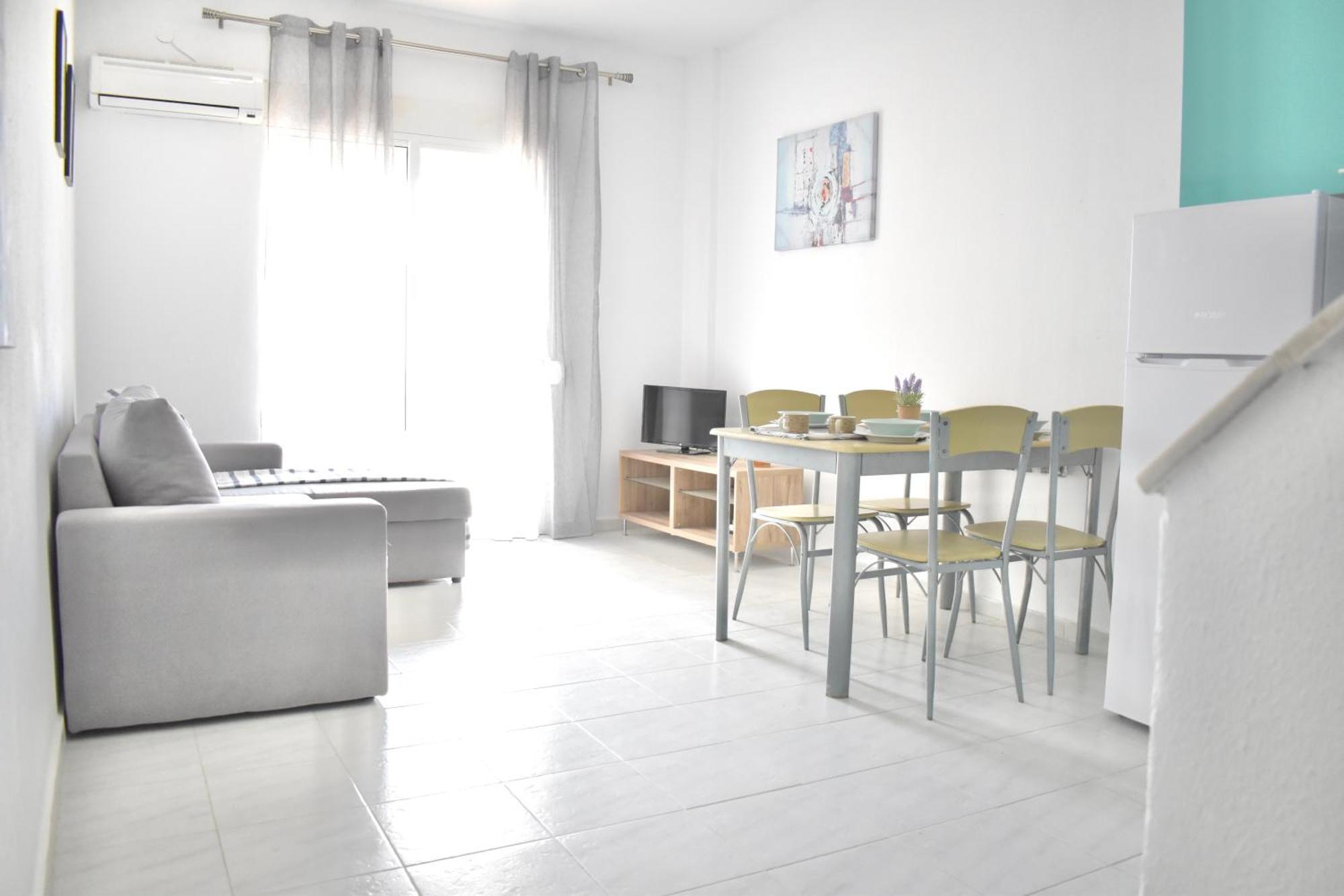 Varonos Summer Residences Siviri Quarto foto