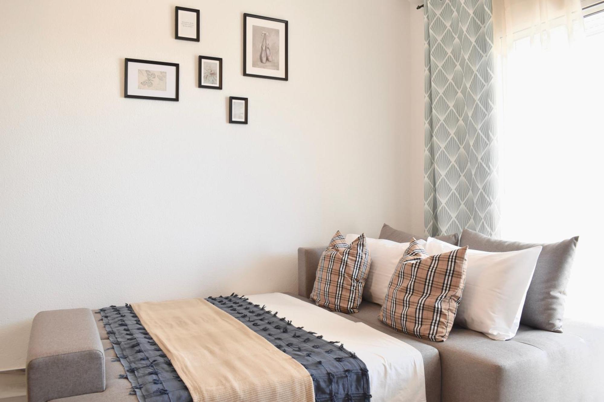 Varonos Summer Residences Siviri Quarto foto